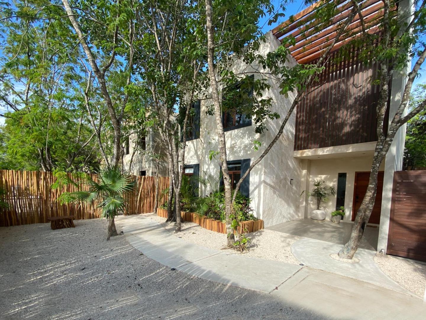 El Rey Loro - Lux 4 Bed Villa @Bluedeertulum Eksteriør billede