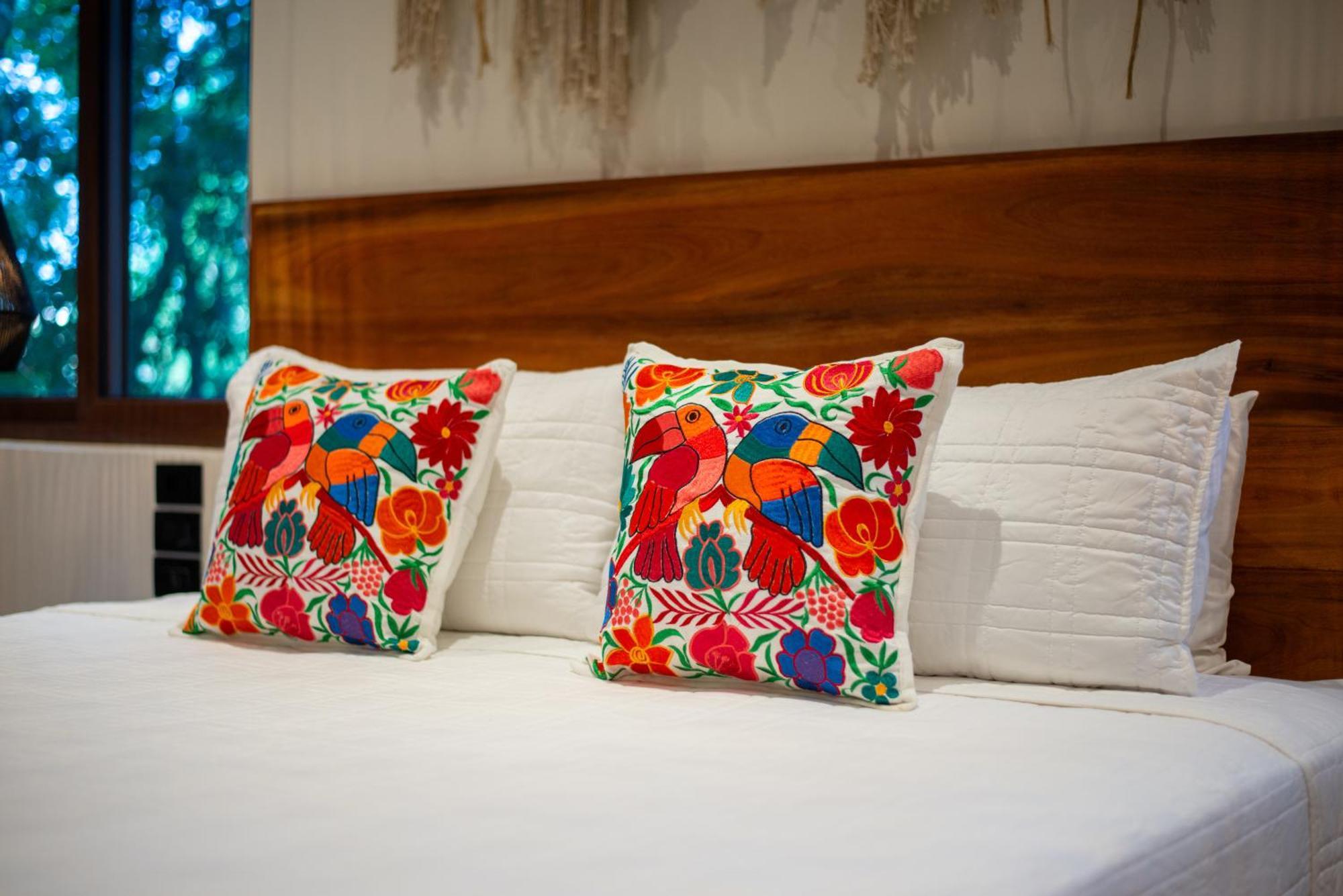El Rey Loro - Lux 4 Bed Villa @Bluedeertulum Eksteriør billede
